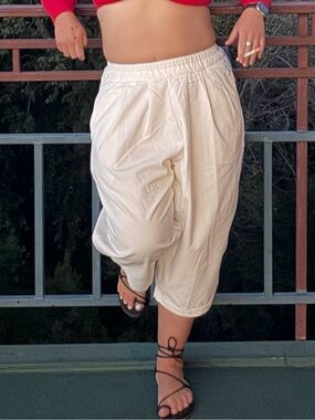Egg Trading London ecru white corduroy baggy barrel short pants sz S